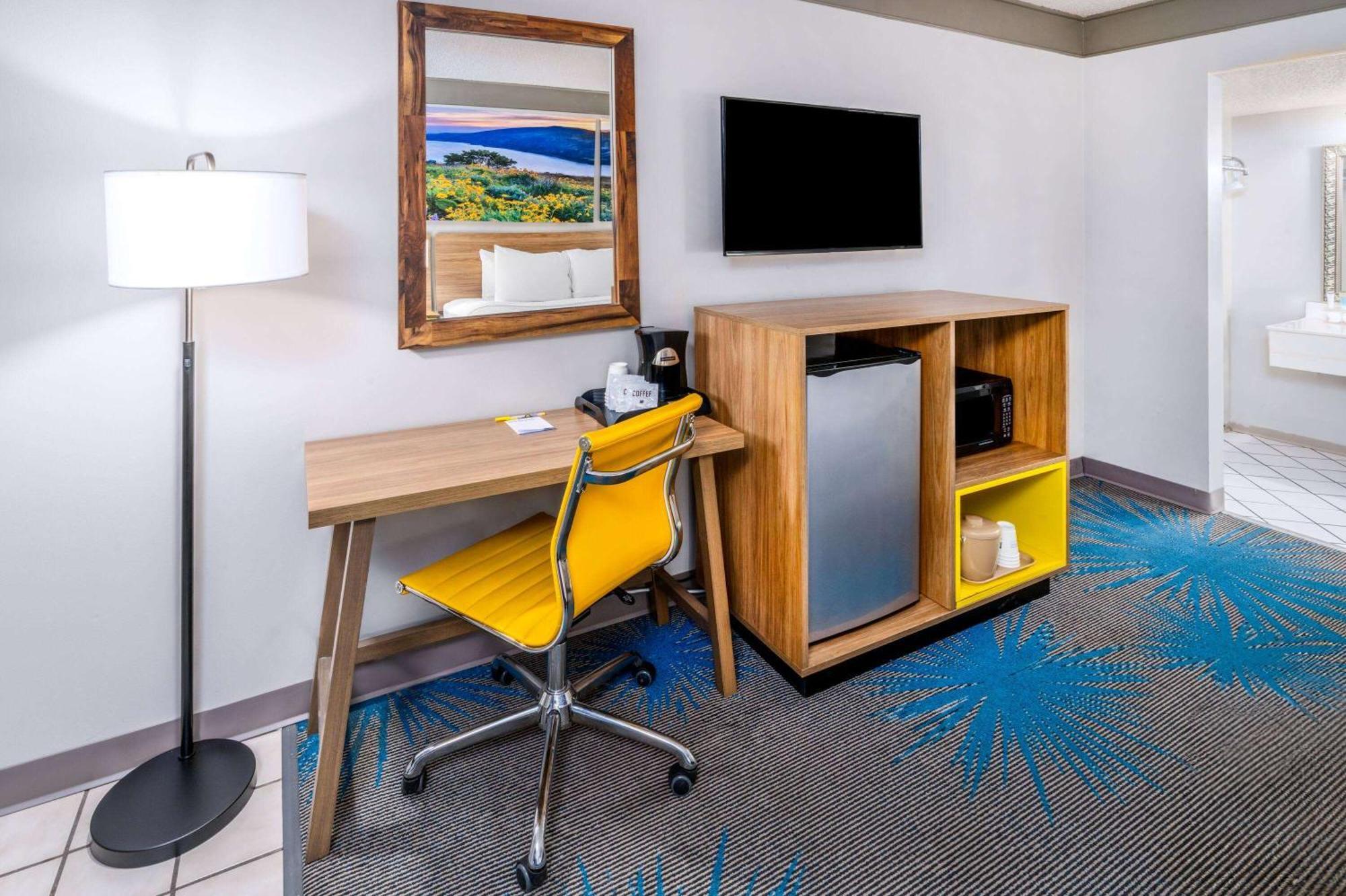 Hotel Days By Wyndham Co 3*